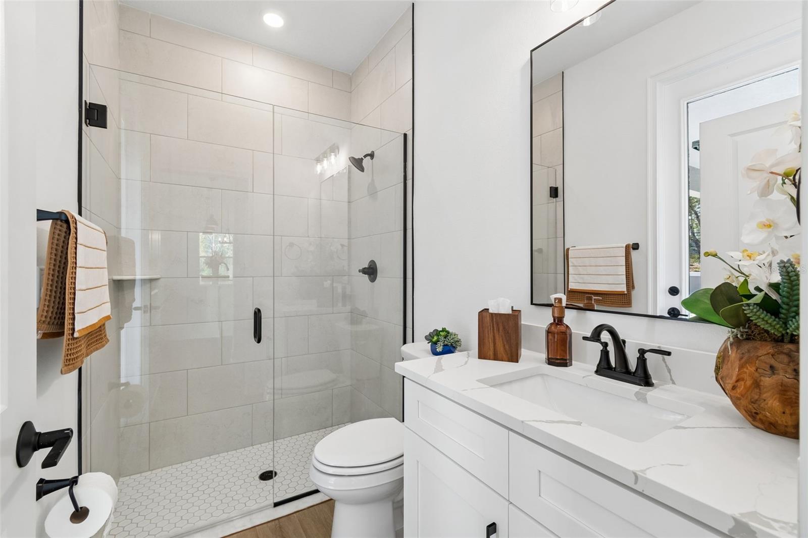 ROYAL HIGHLANDS - Residential