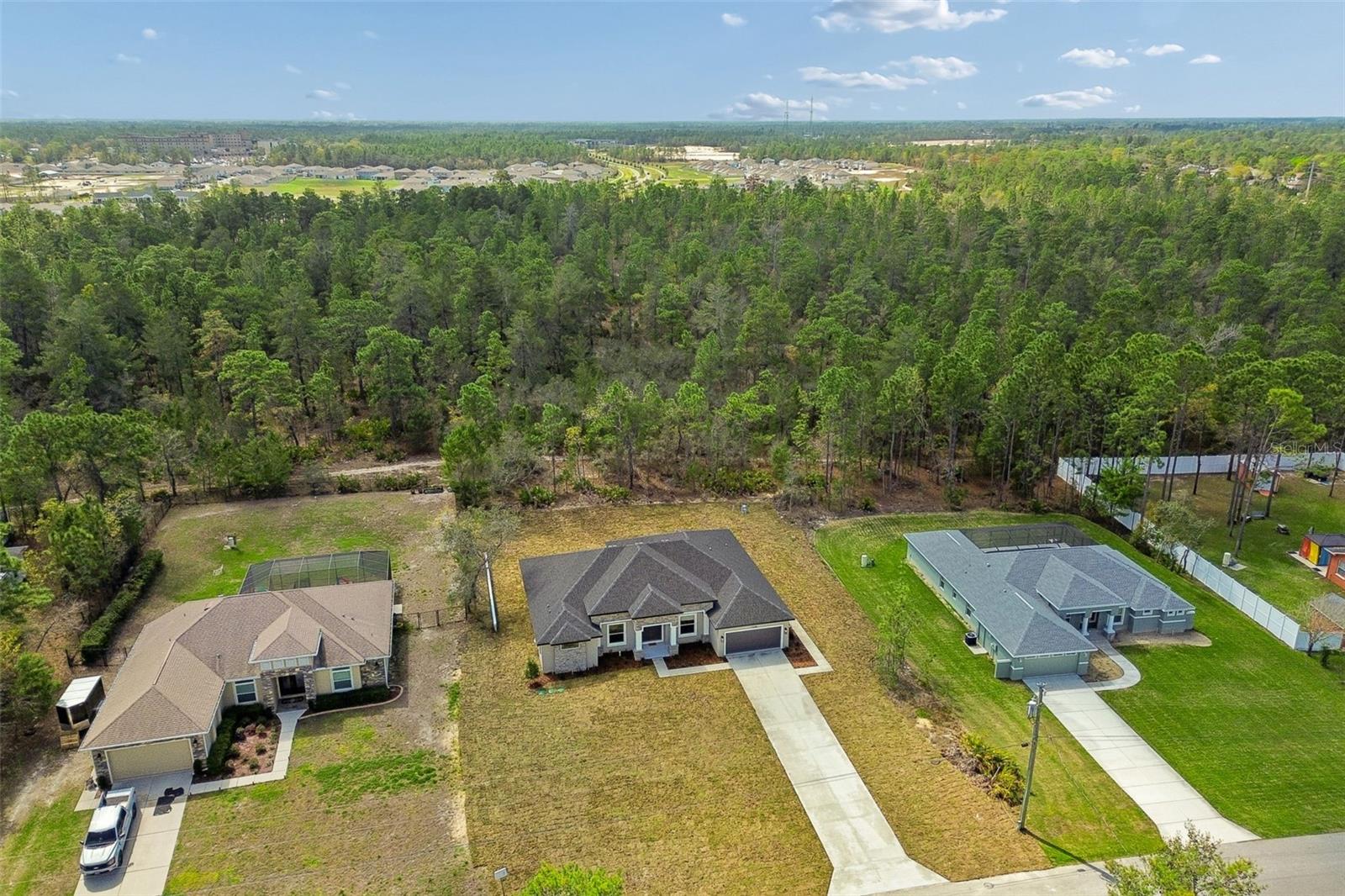 ROYAL HIGHLANDS - Residential