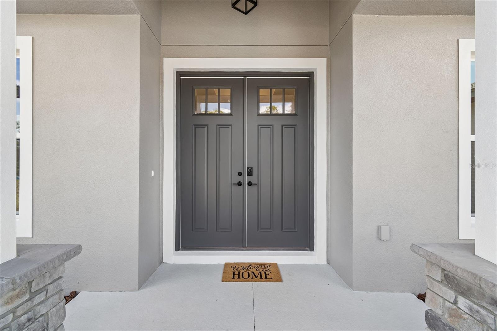 ROYAL HIGHLANDS - Residential