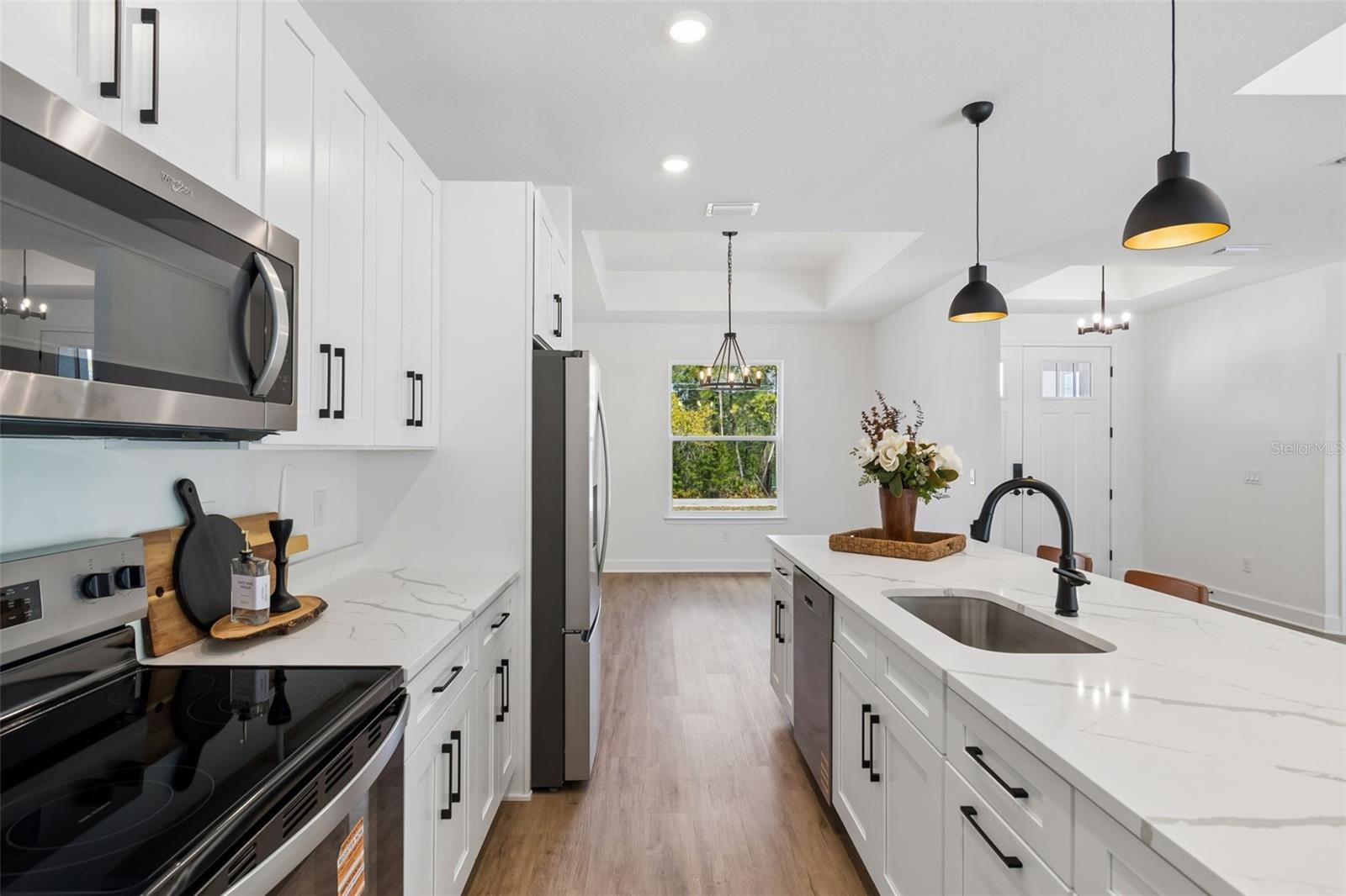 ROYAL HIGHLANDS - Residential