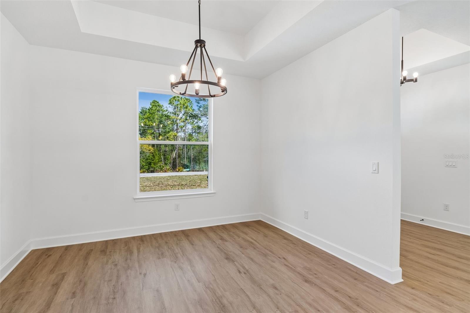 ROYAL HIGHLANDS - Residential