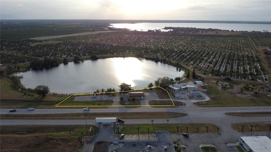 Photo of 2200 Us 27 Highway S, Lake Placid, FL 33852 (MLS # L4951531)