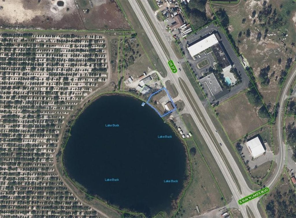 Photo of 2200 Us 27 Highway S, Lake Placid, FL 33852 (MLS # L4951531)