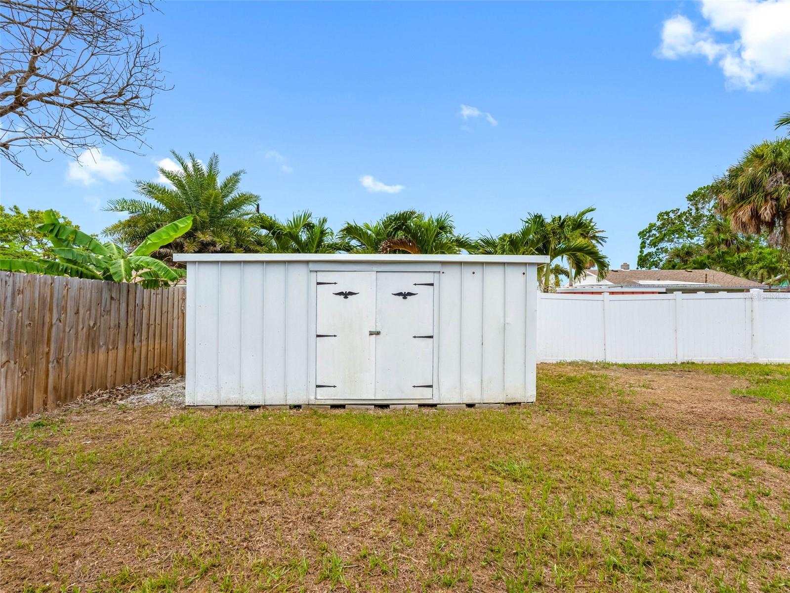 ST PETERSBURG BEACH NORTH UNIT 3 - Residential