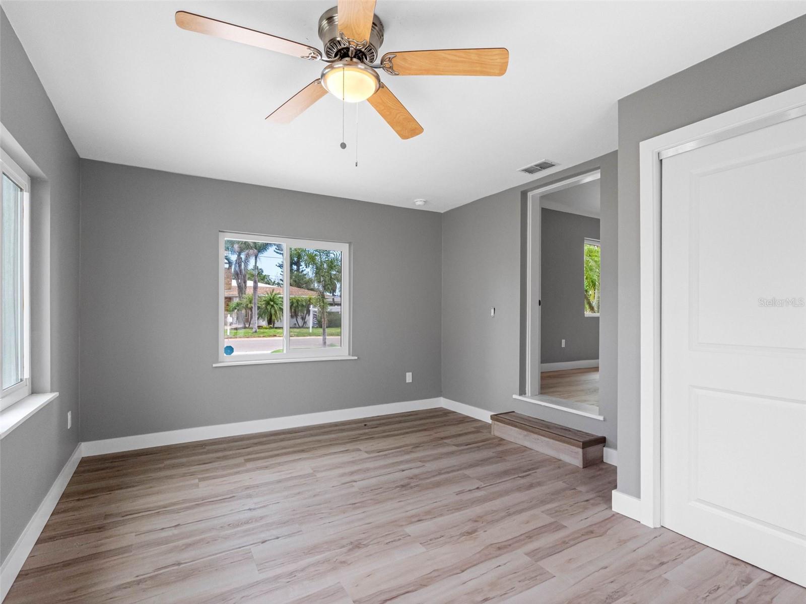 ST PETERSBURG BEACH NORTH UNIT 3 - Residential