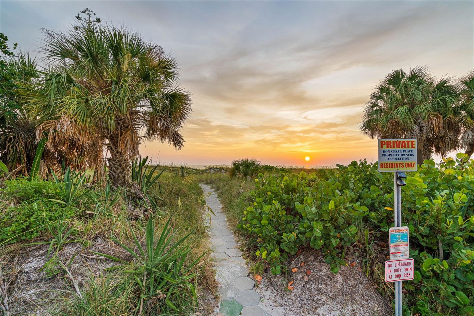 ST PETERSBURG BEACH NORTH UNIT 3 - Residential