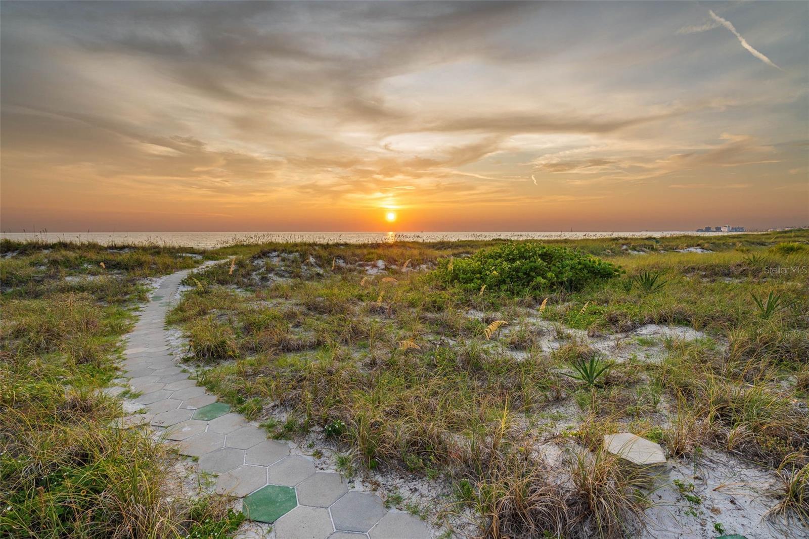 ST PETERSBURG BEACH NORTH UNIT 3 - Residential