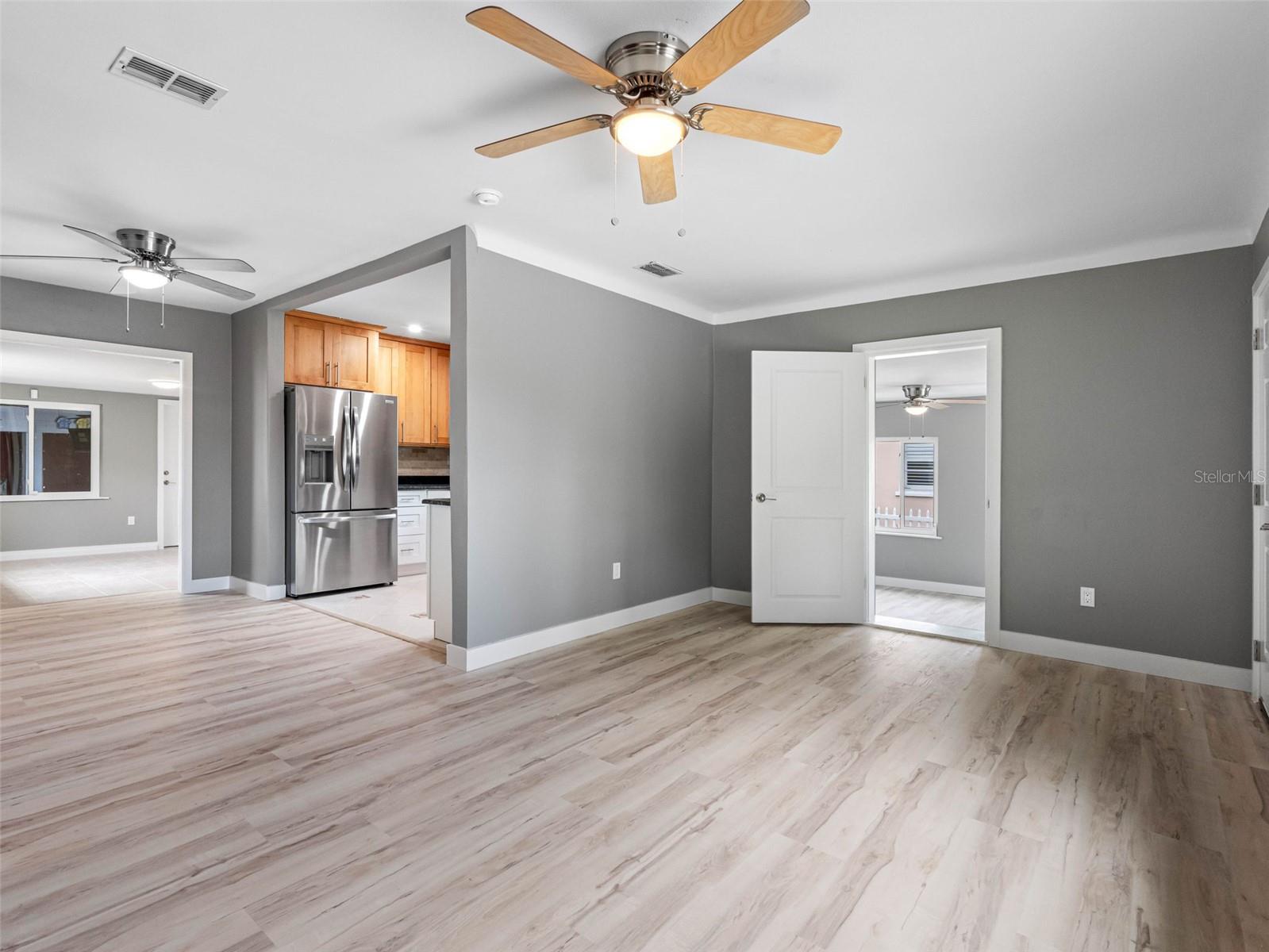 ST PETERSBURG BEACH NORTH UNIT 3 - Residential