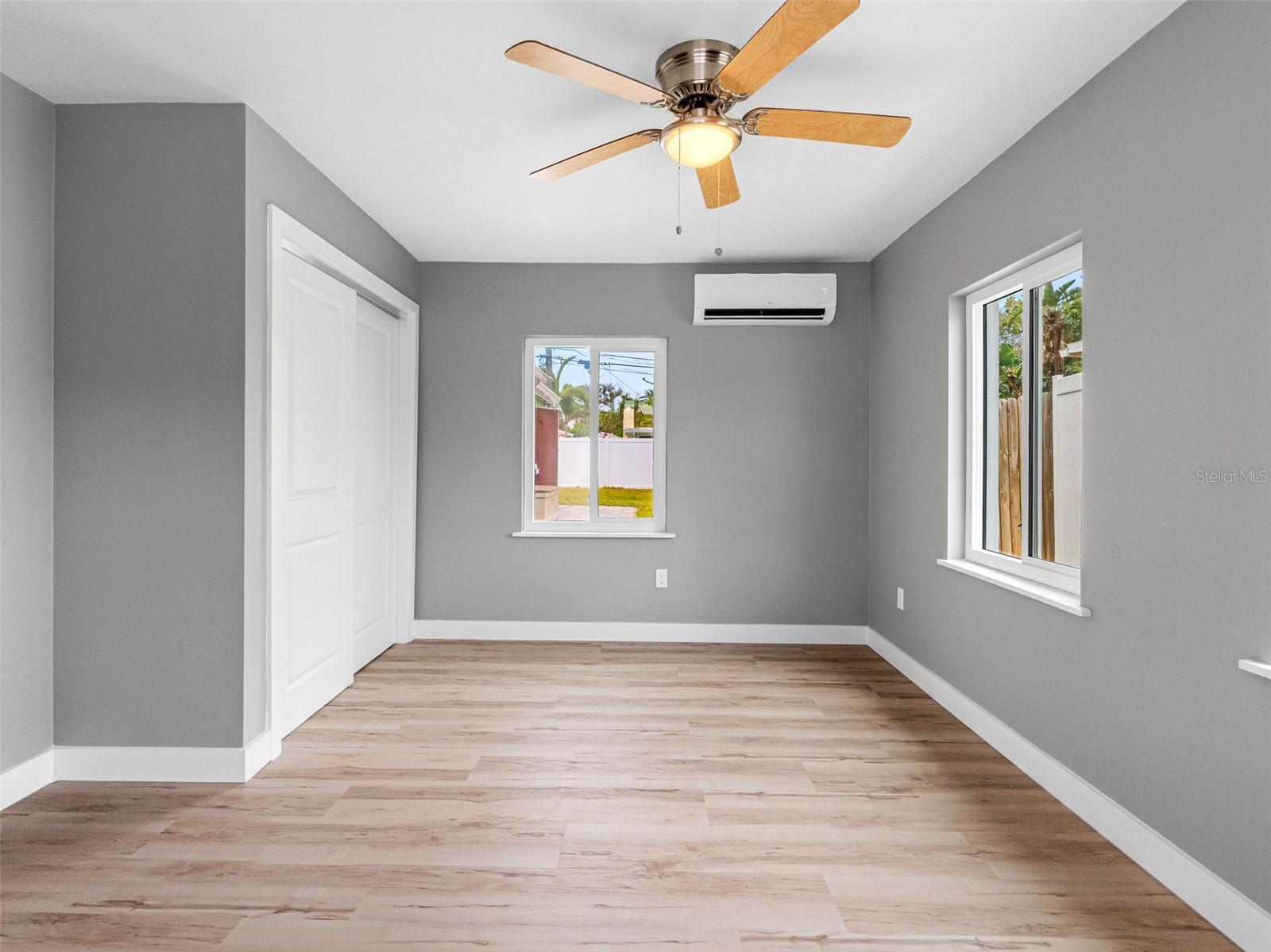 ST PETERSBURG BEACH NORTH UNIT 3 - Residential