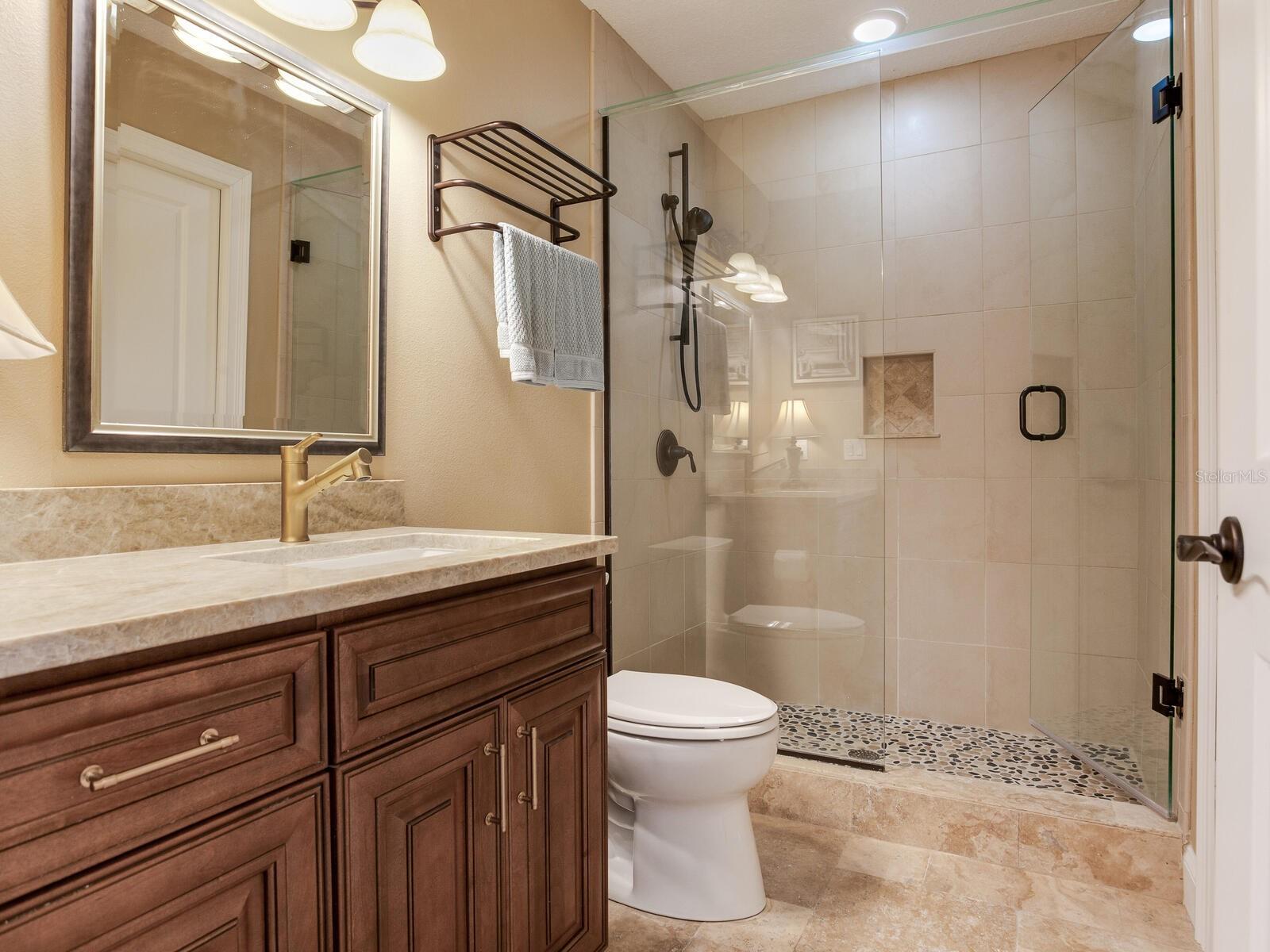 EAGLES NEST POINT - Residential