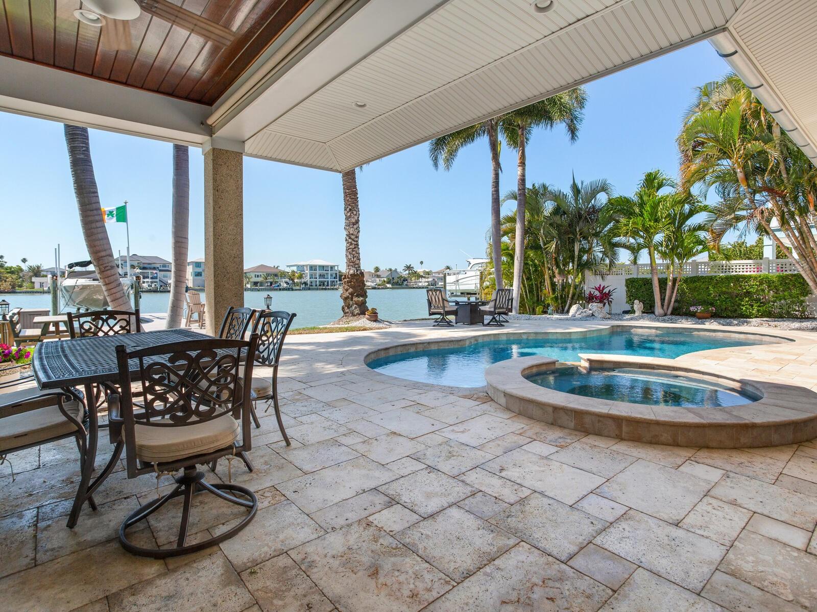 EAGLES NEST POINT - Residential