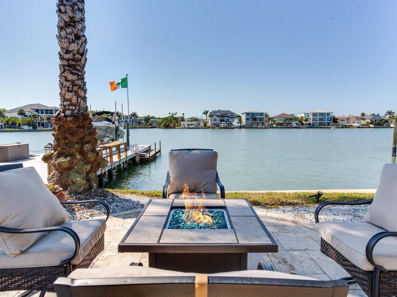 EAGLES NEST POINT - Residential