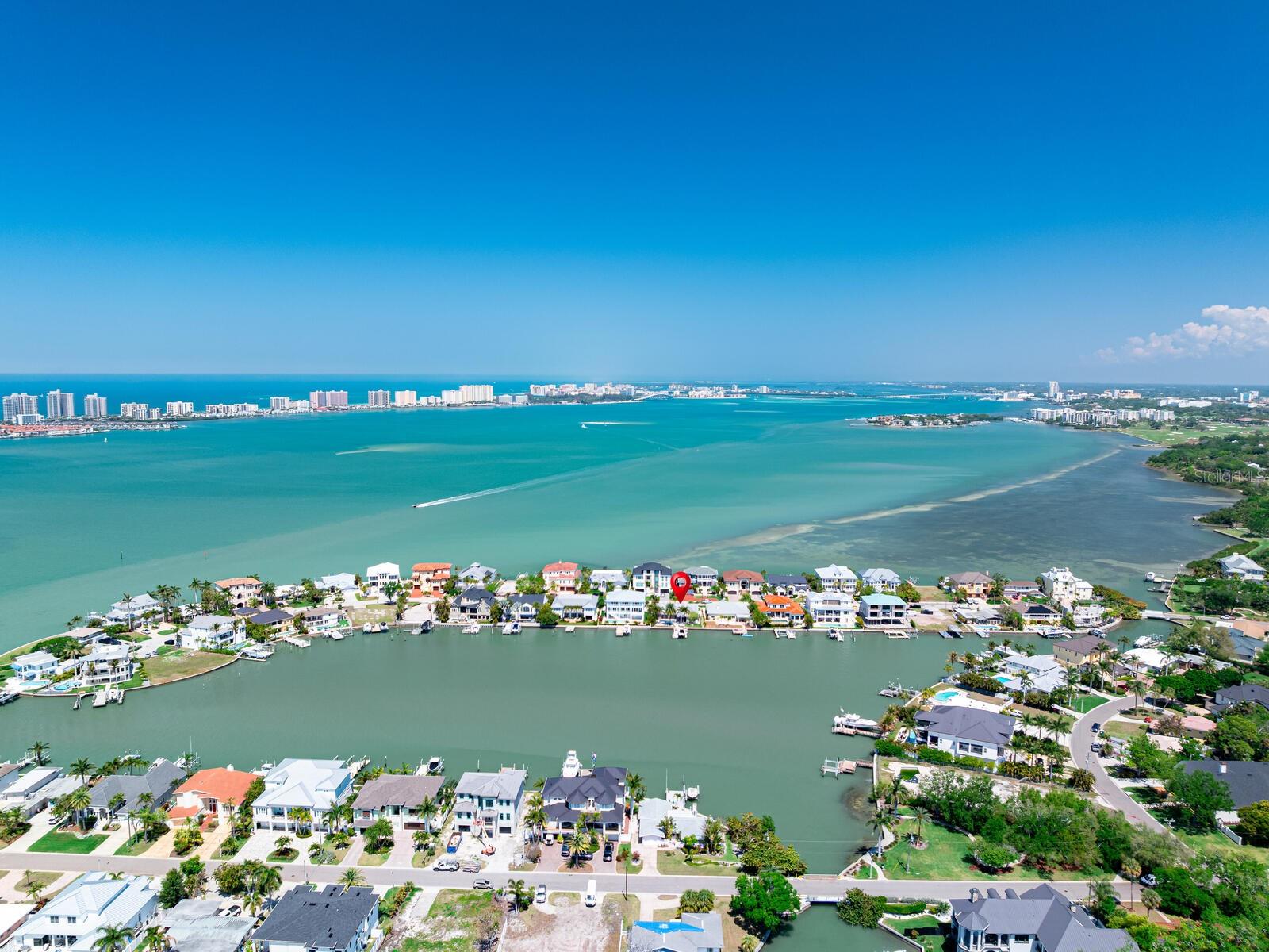 EAGLES NEST POINT - Residential