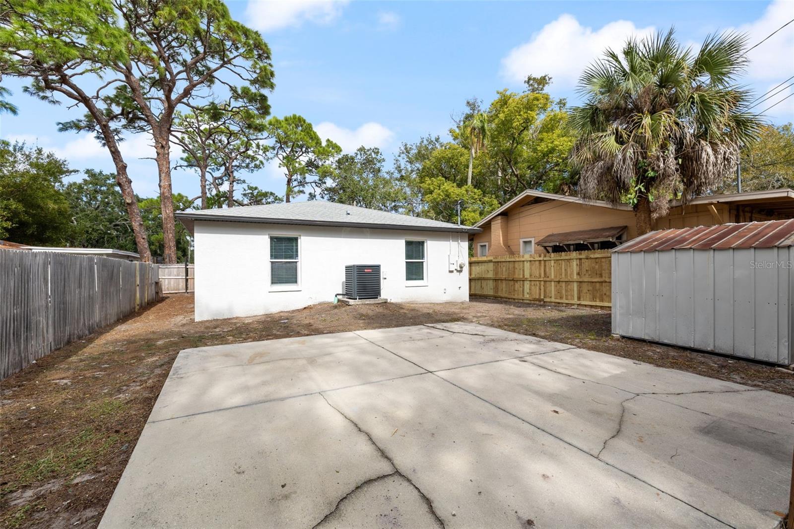 OAK HARBOR - Residential