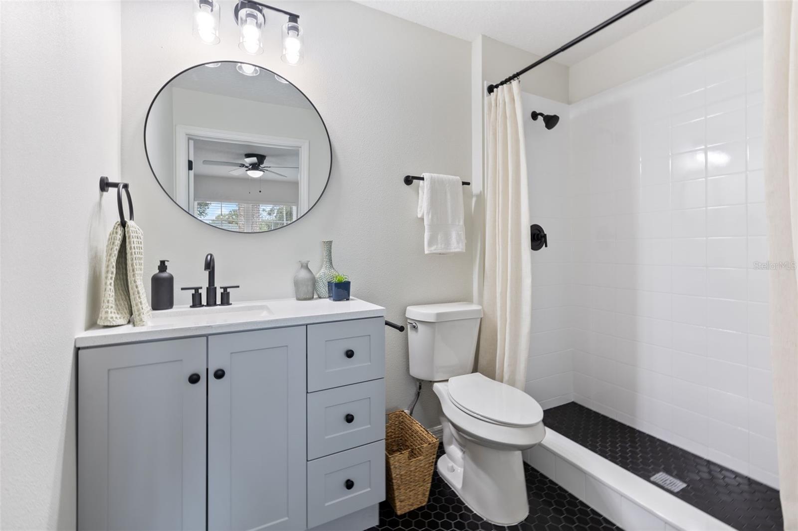 OAK HARBOR - Residential