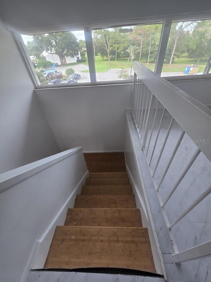 ALHAMBRA VILLAGE 01 - Residential