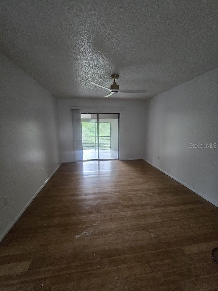 ALHAMBRA VILLAGE 01 - Residential