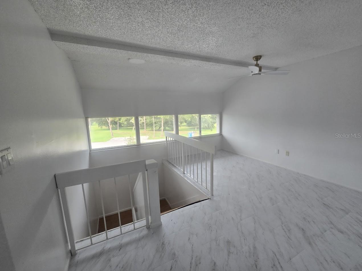 ALHAMBRA VILLAGE 01 - Residential