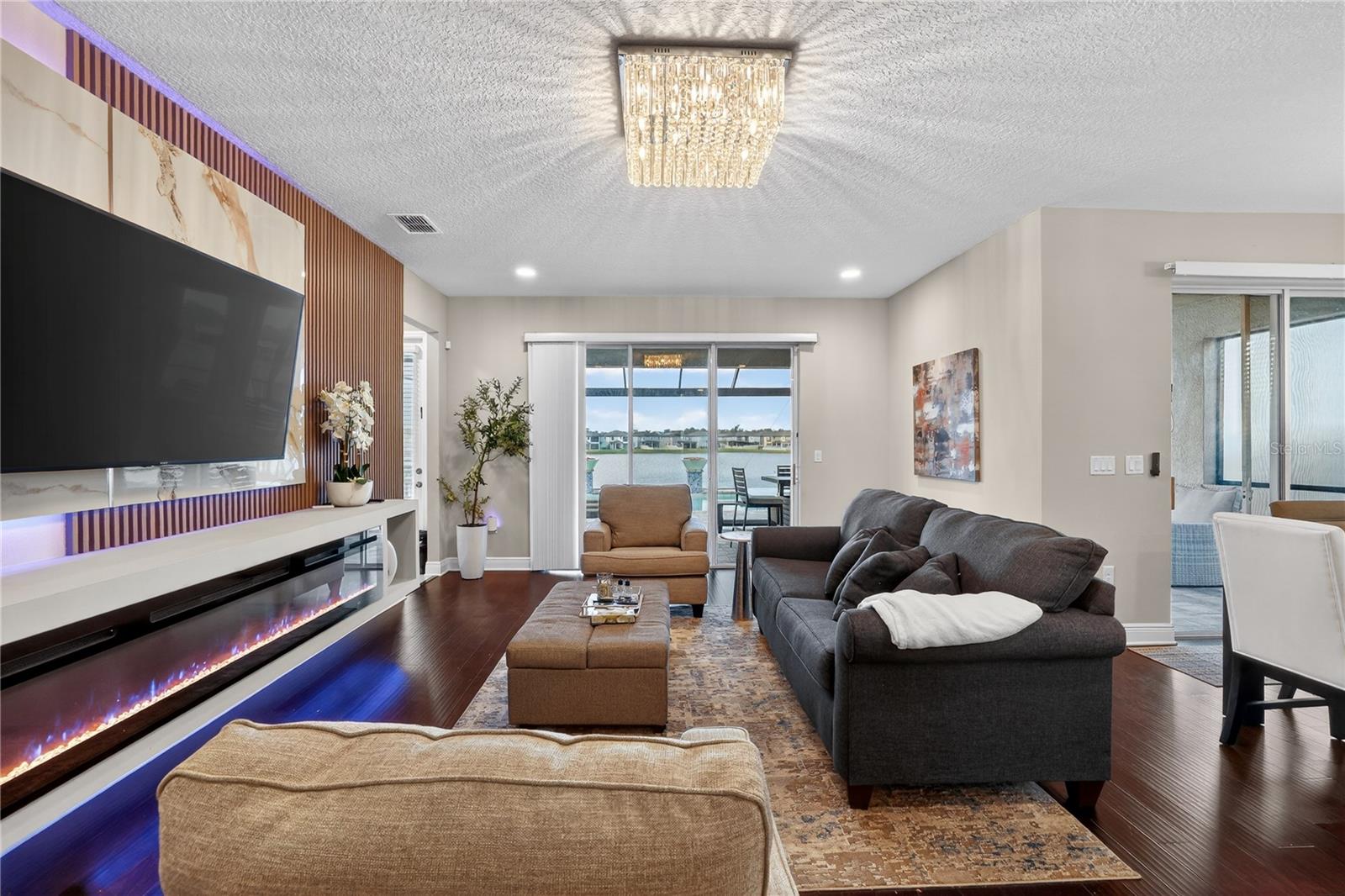 BERRY BAY SUB - Residential