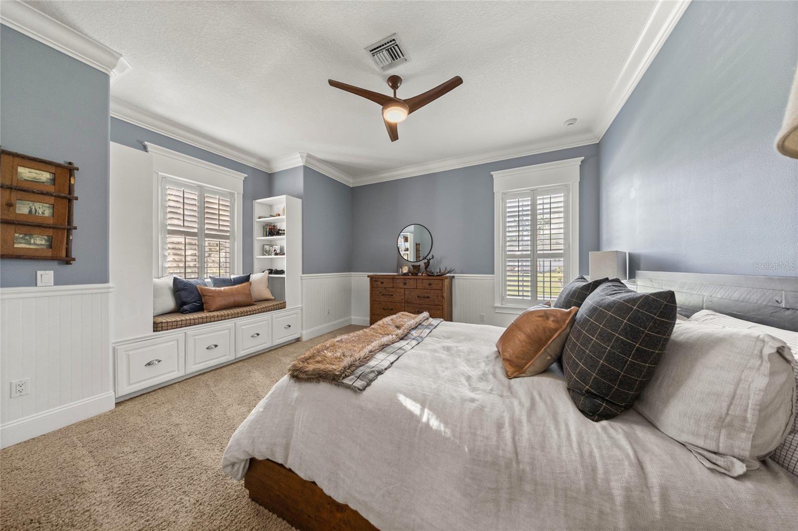 WHISPER CREST - Residential