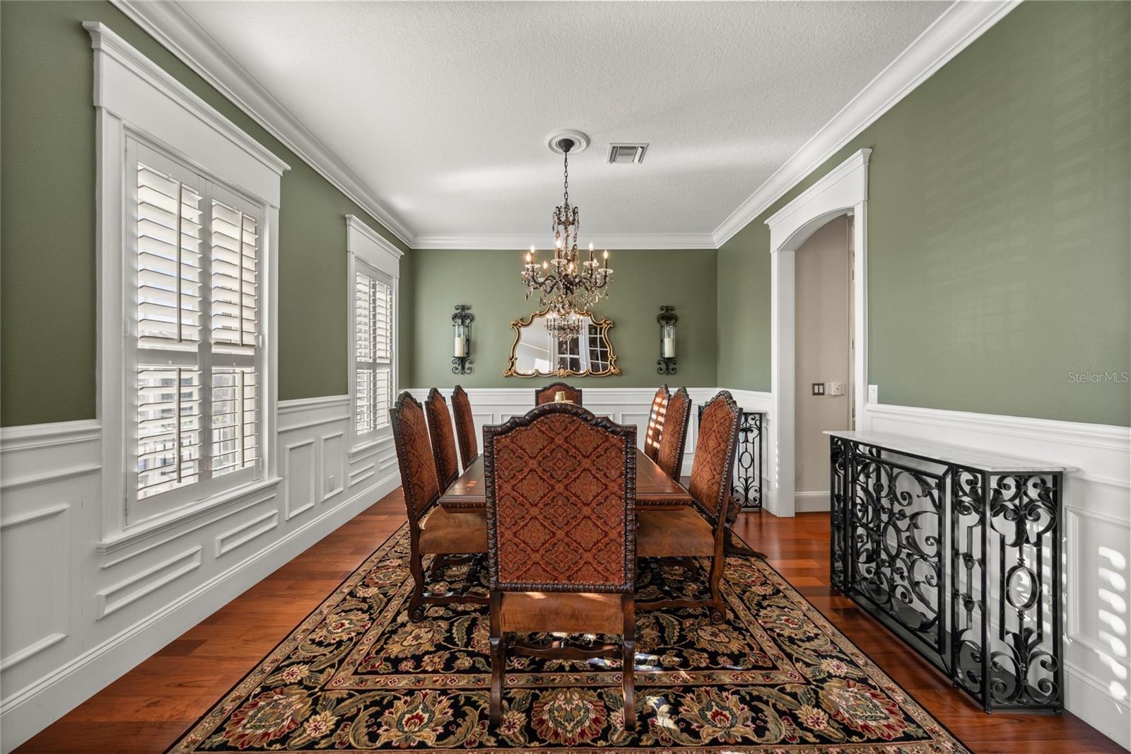 WHISPER CREST - Residential