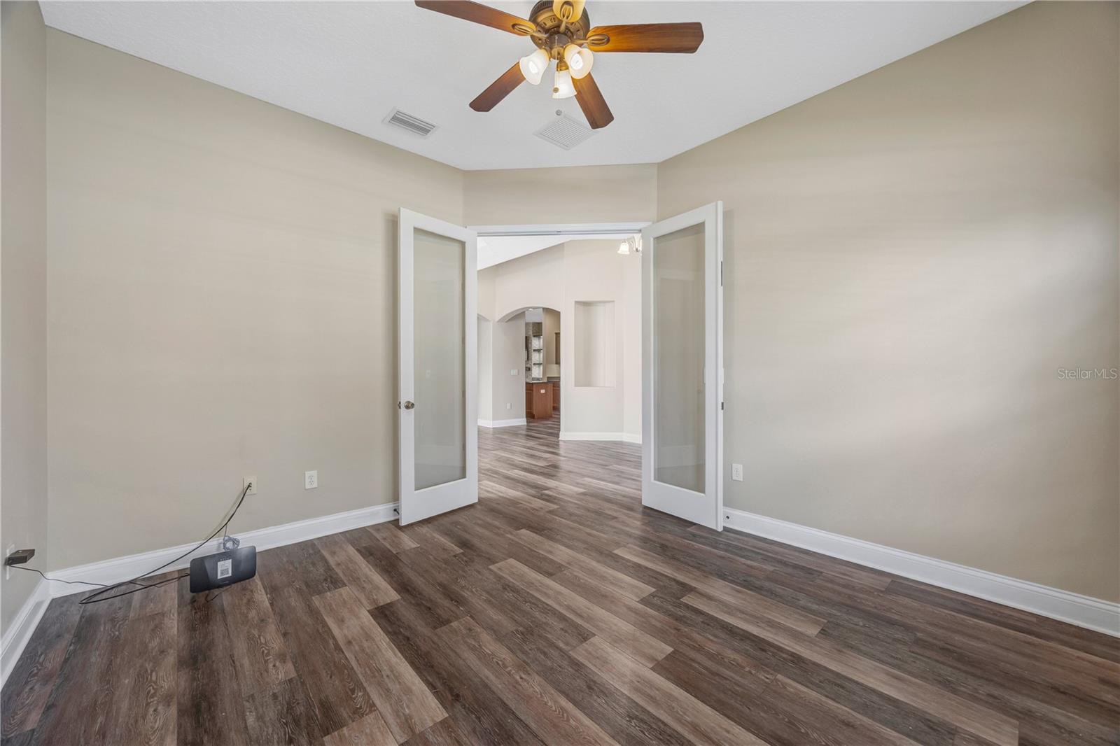QUAIL WOODS PH 01 - Residential Lease