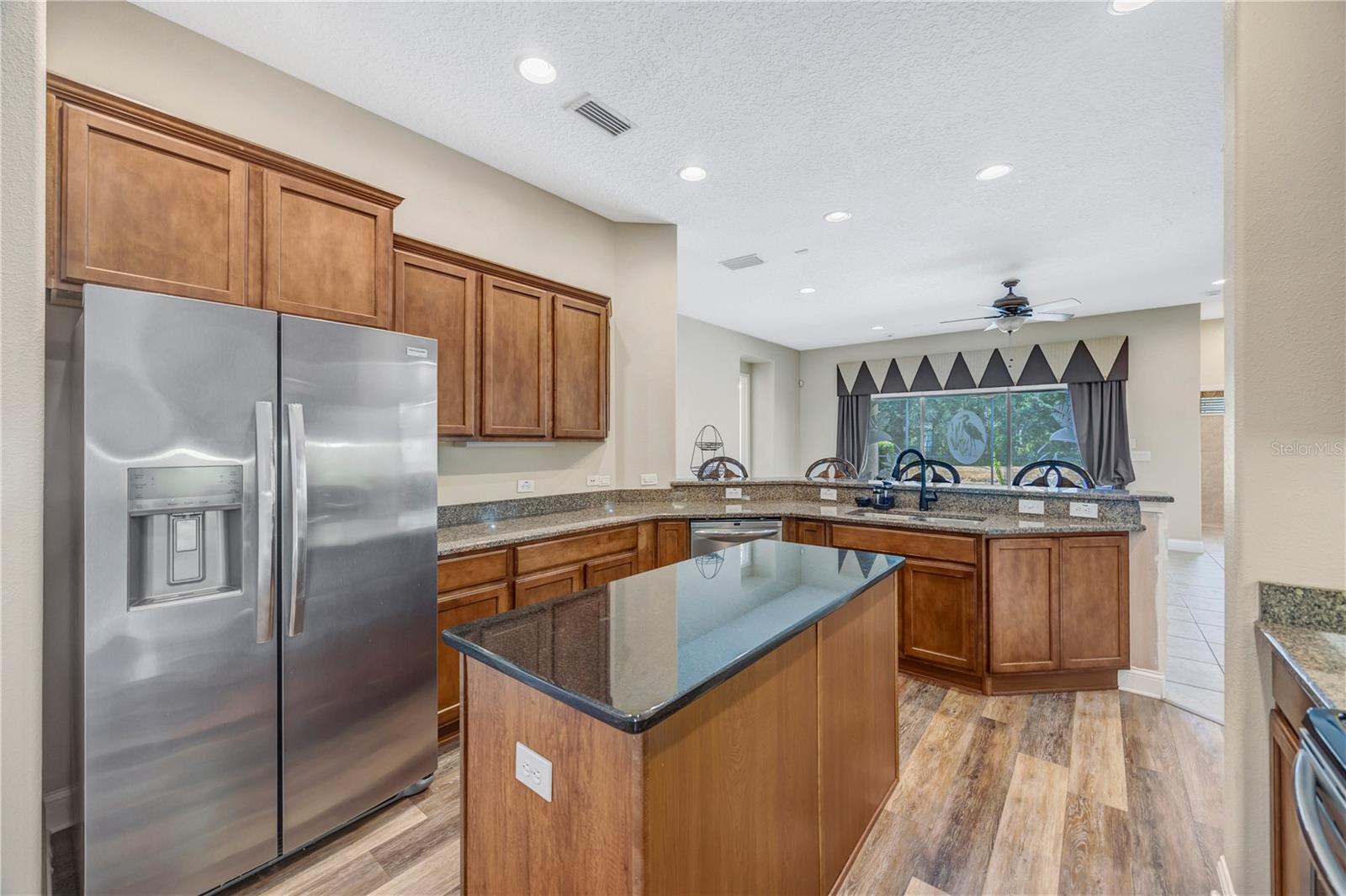 QUAIL WOODS PH 01 - Residential Lease