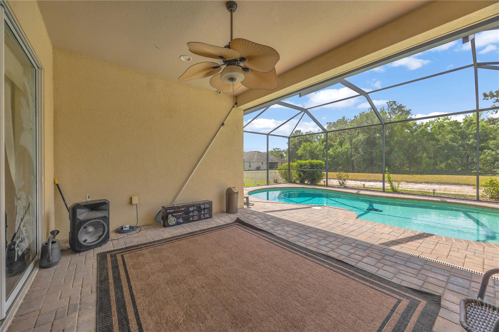 QUAIL WOODS PH 01 - Residential Lease