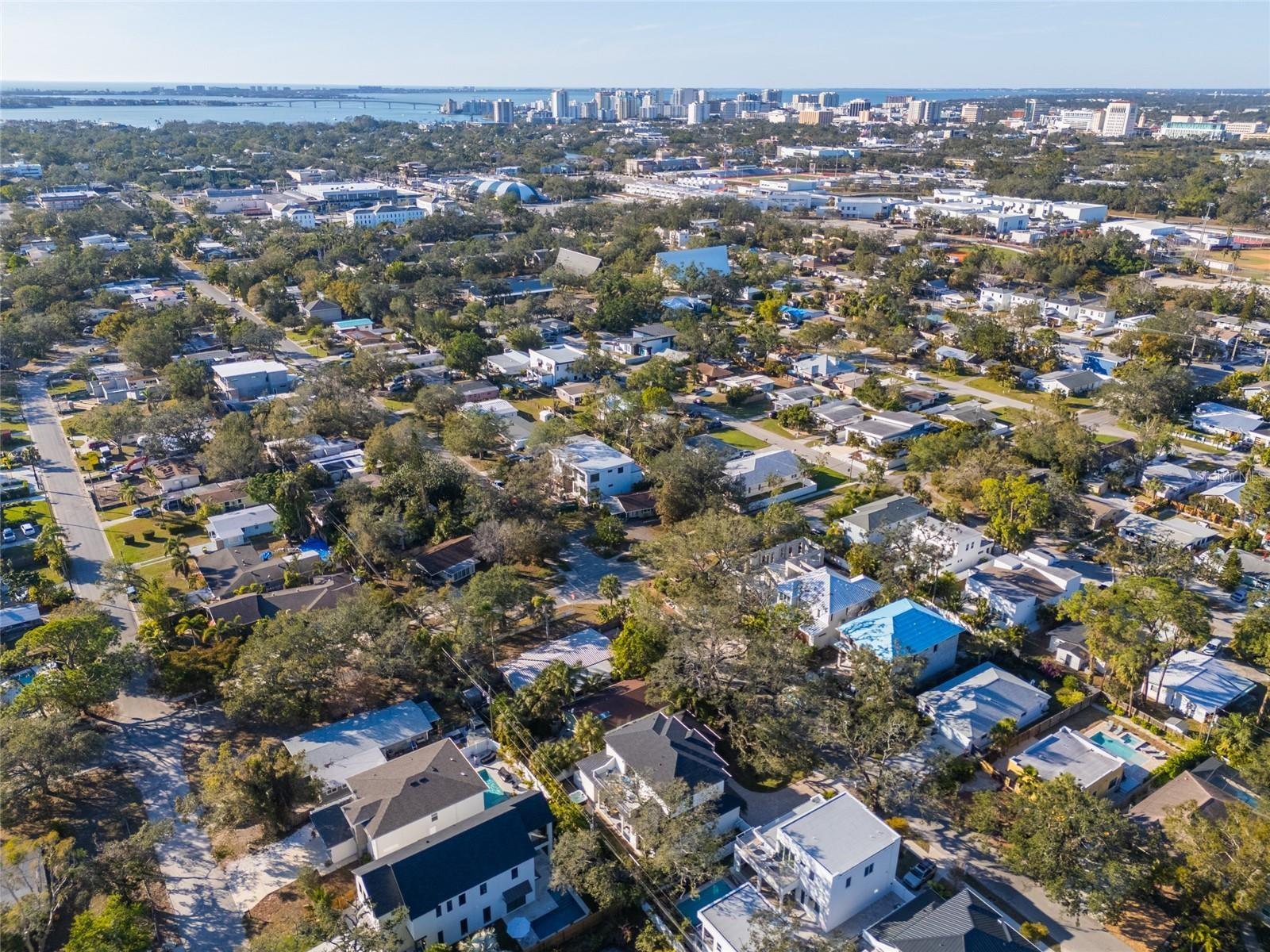 RUSTIC LODGE - Residential
