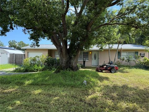 Photo of 6925 17th Street N, St Petersburg, FL 33702 (MLS # TB8420486)