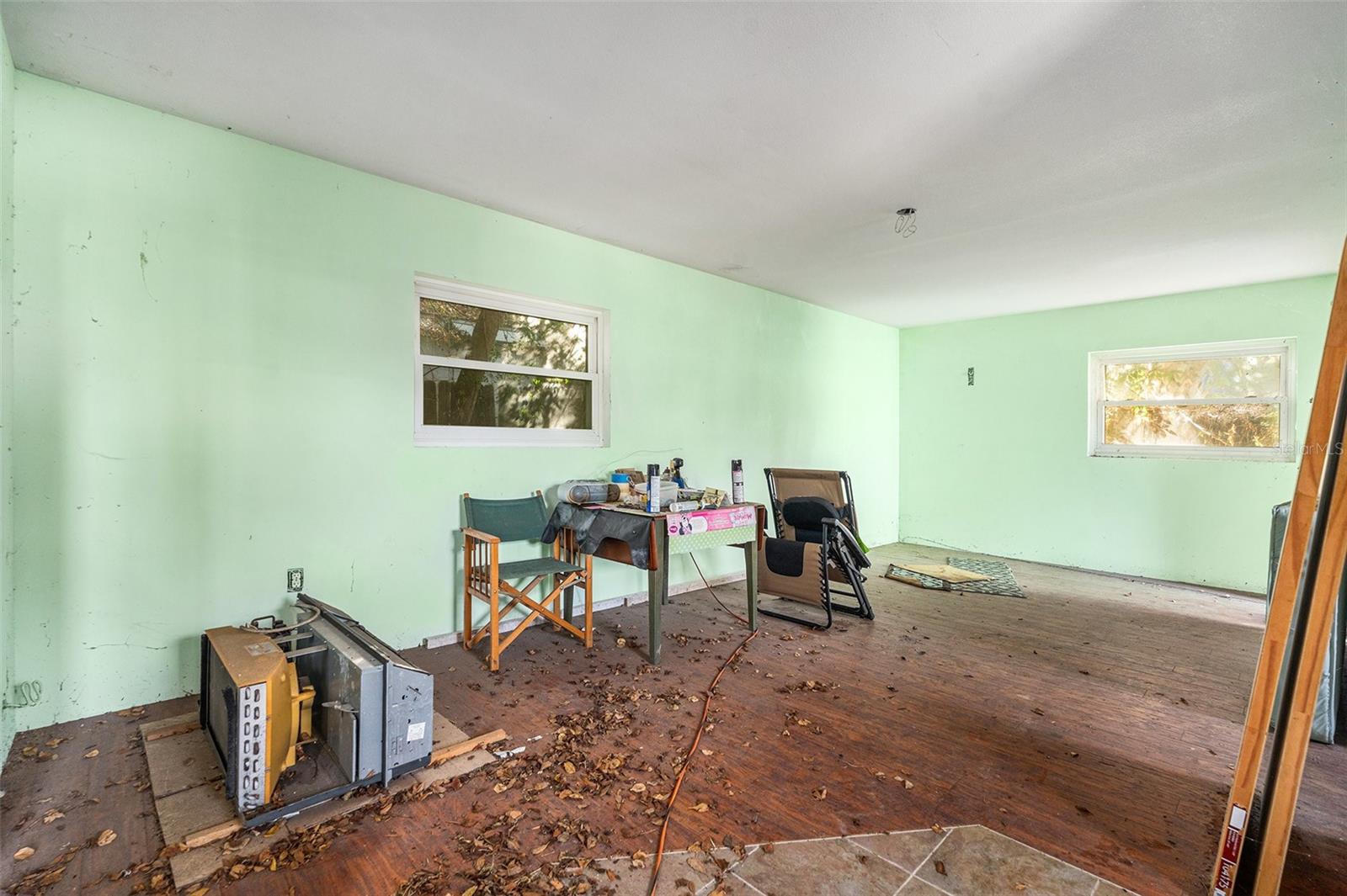 W E HAMNERS FOREST ACRES - Residential