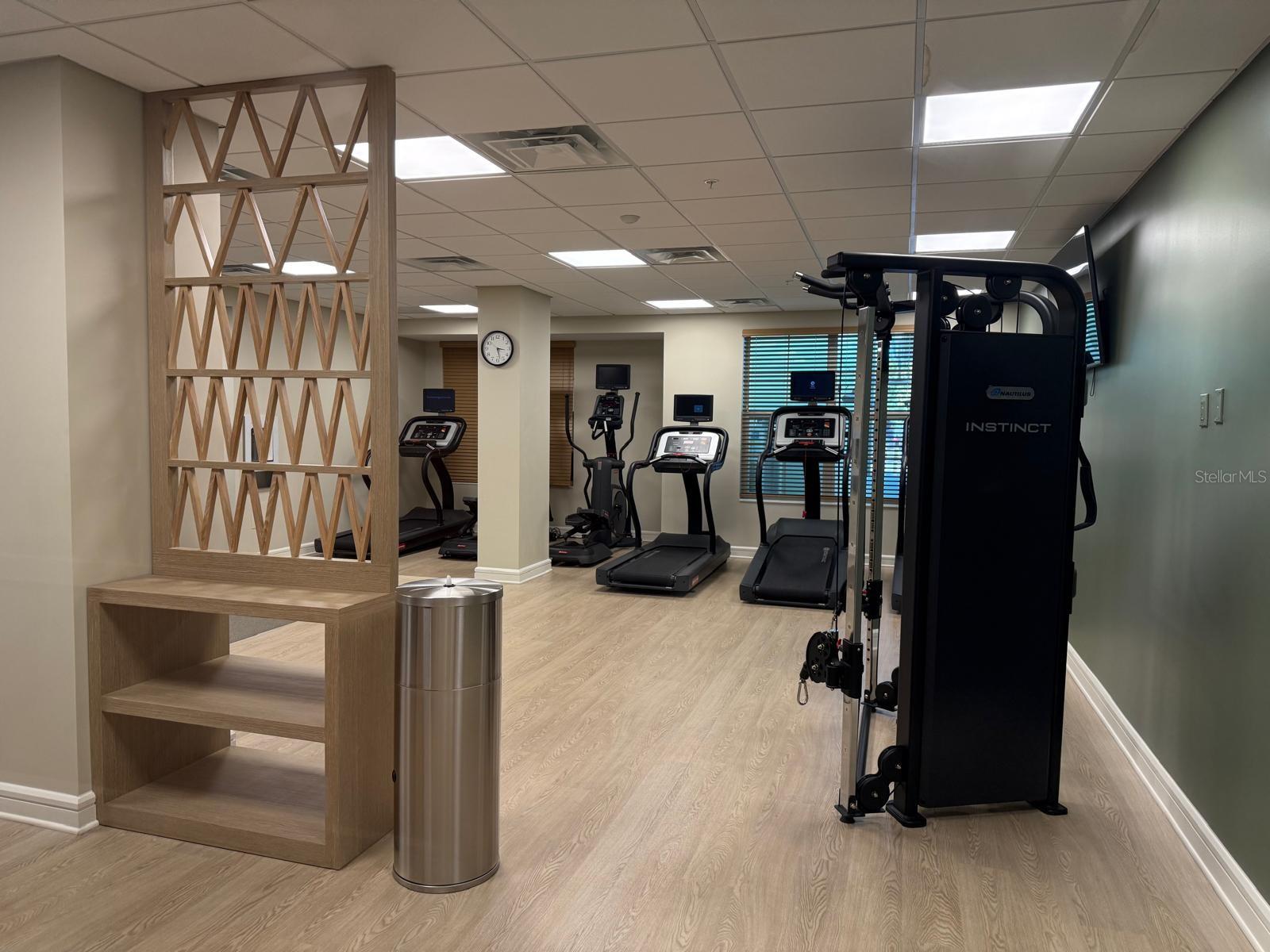 SUNSET WALK HOTEL CONDO PH 1 - Residential