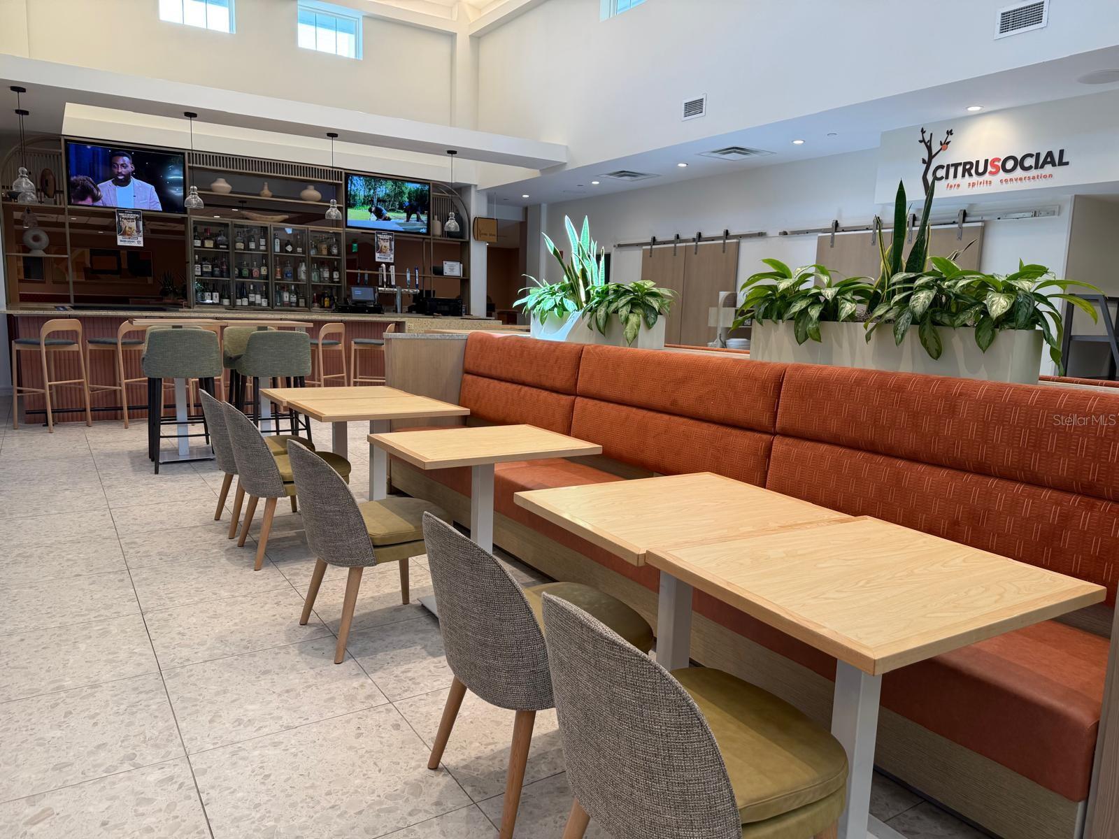 SUNSET WALK HOTEL CONDO PH 1 - Residential