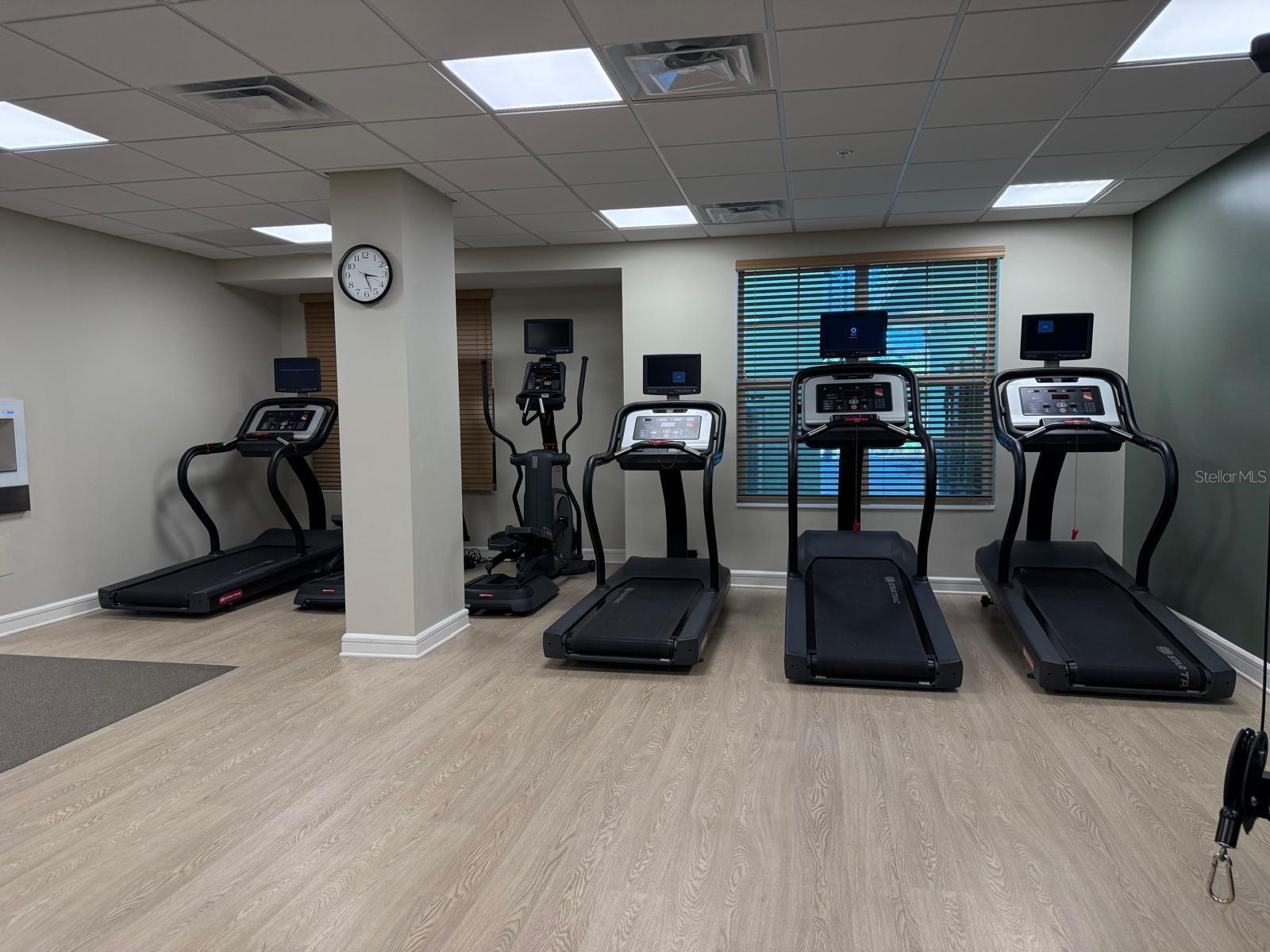 SUNSET WALK HOTEL CONDO PH 1 - Residential