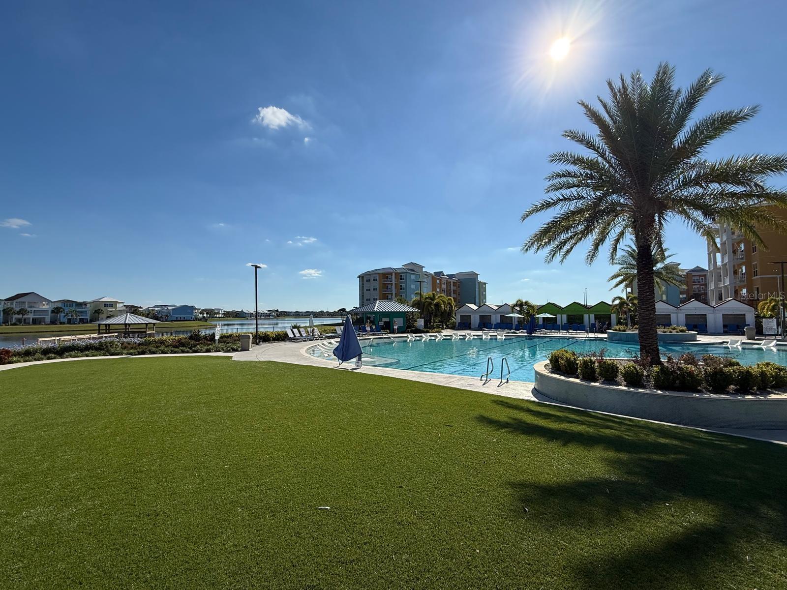 SUNSET WALK HOTEL CONDO PH 1 - Residential