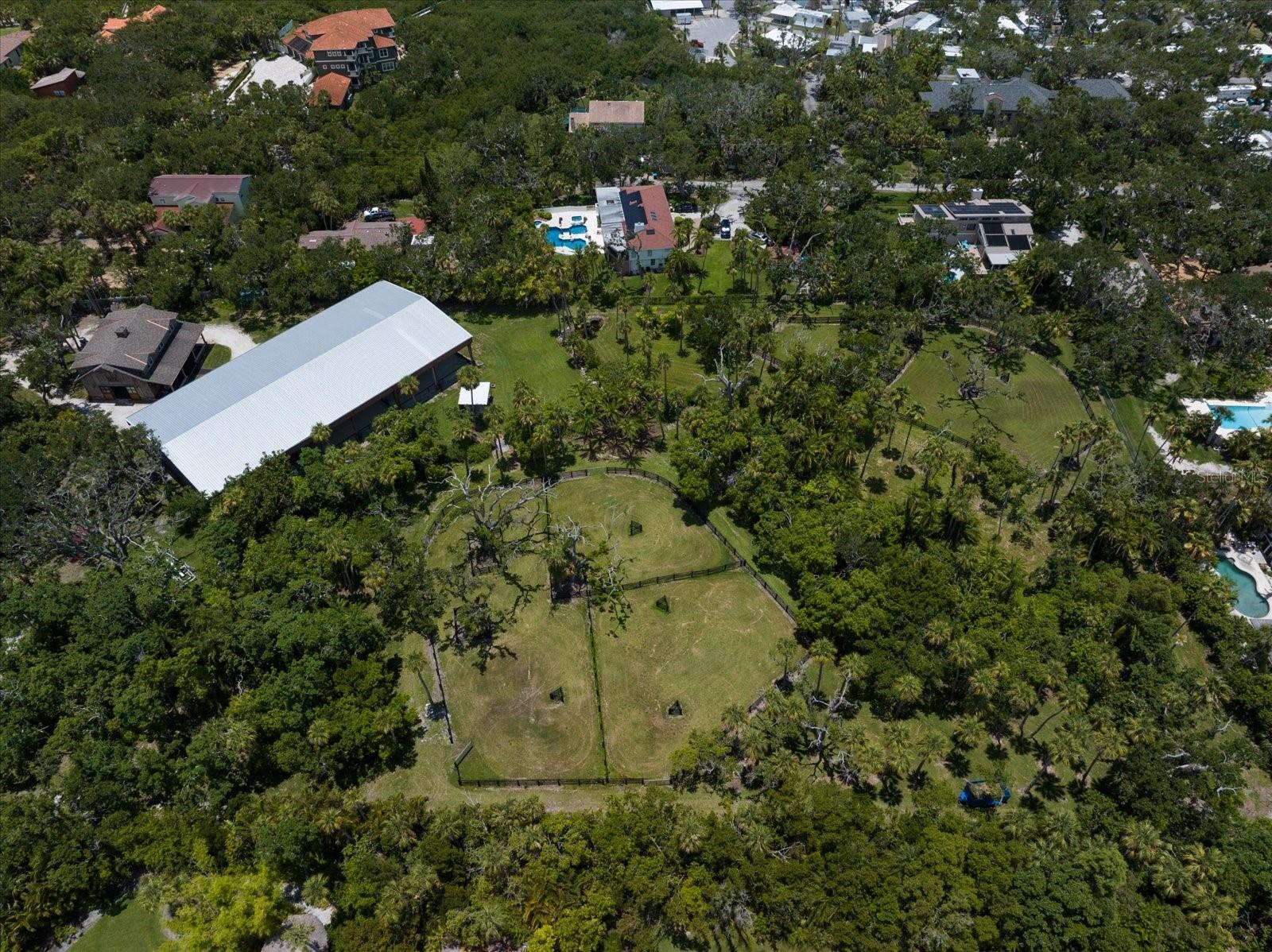 INDIAN ROCKS - Residential