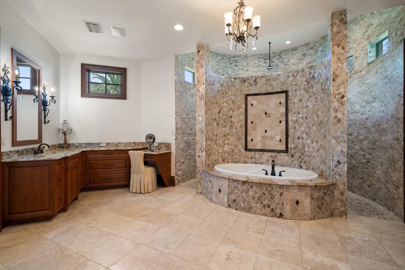 INDIAN ROCKS - Residential