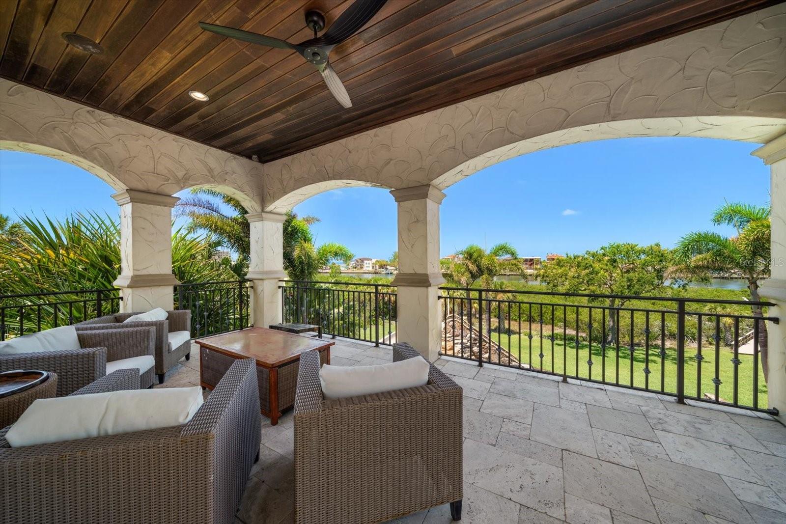 INDIAN ROCKS - Residential
