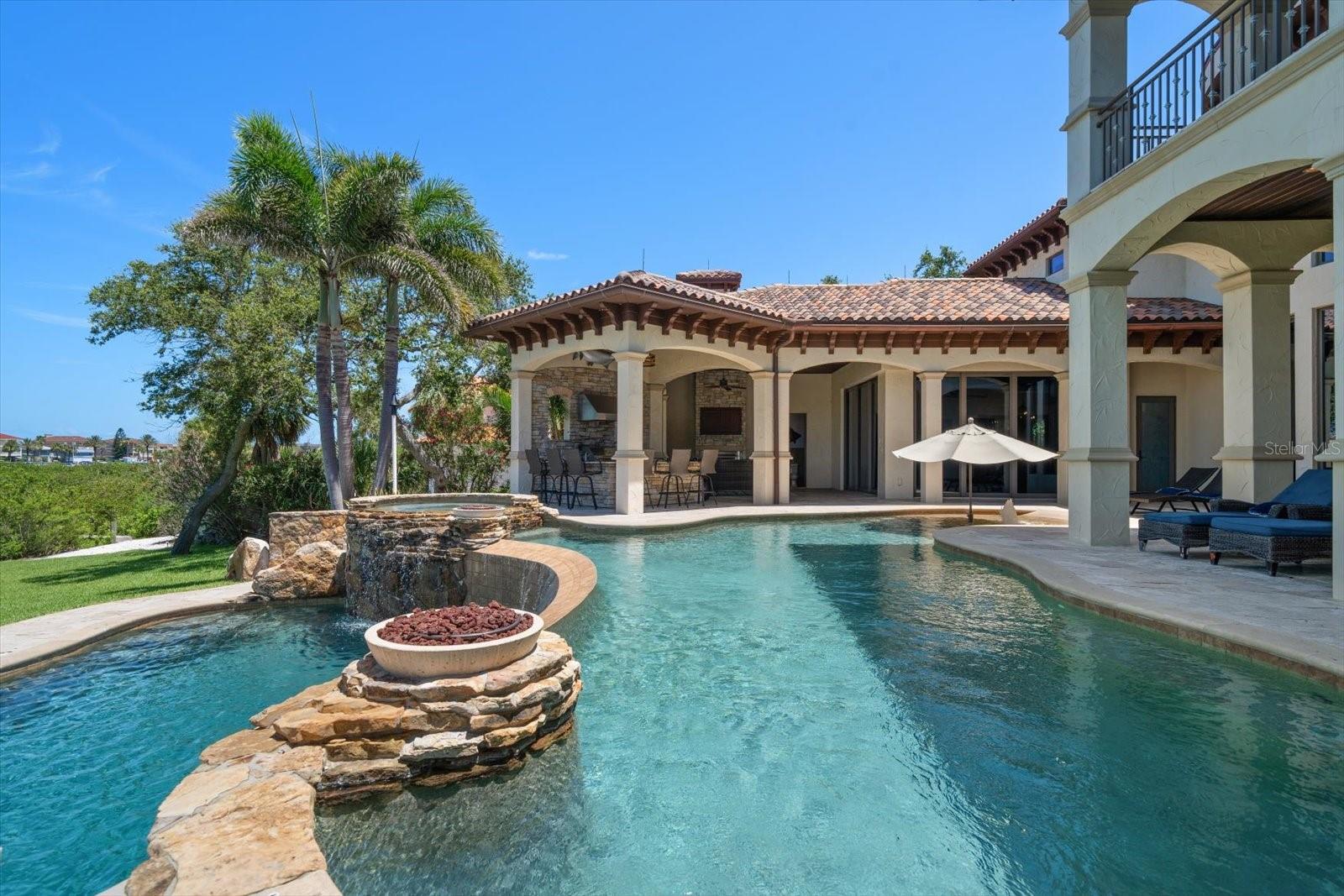 INDIAN ROCKS - Residential