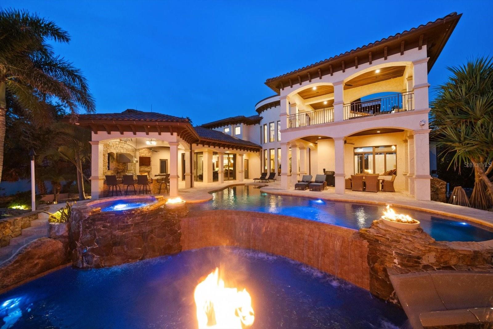 INDIAN ROCKS - Residential
