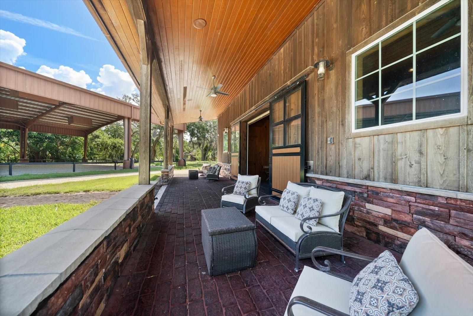 INDIAN ROCKS - Residential