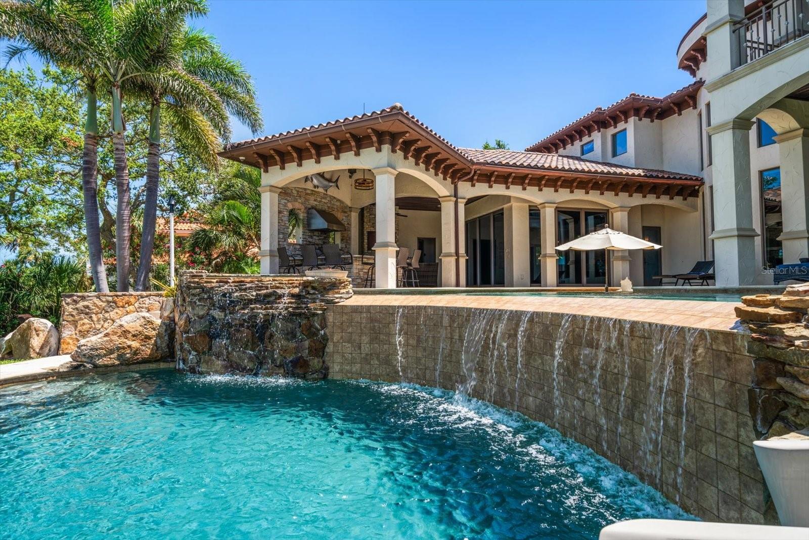 INDIAN ROCKS - Residential