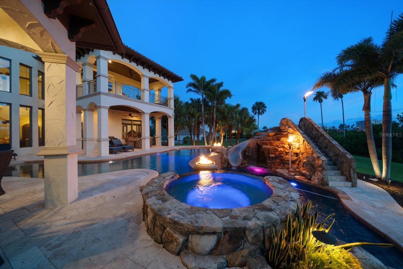 INDIAN ROCKS - Residential