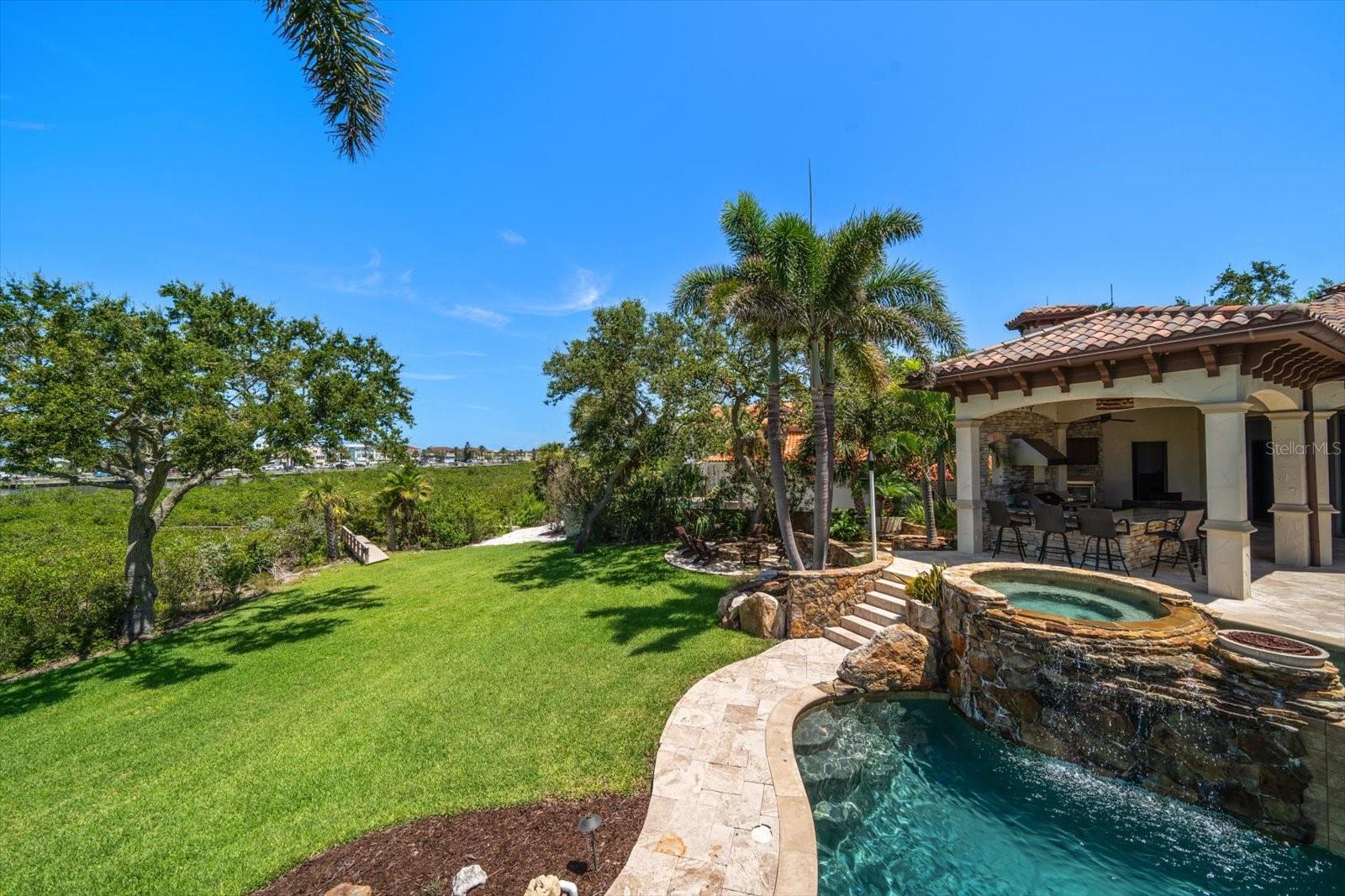 INDIAN ROCKS - Residential