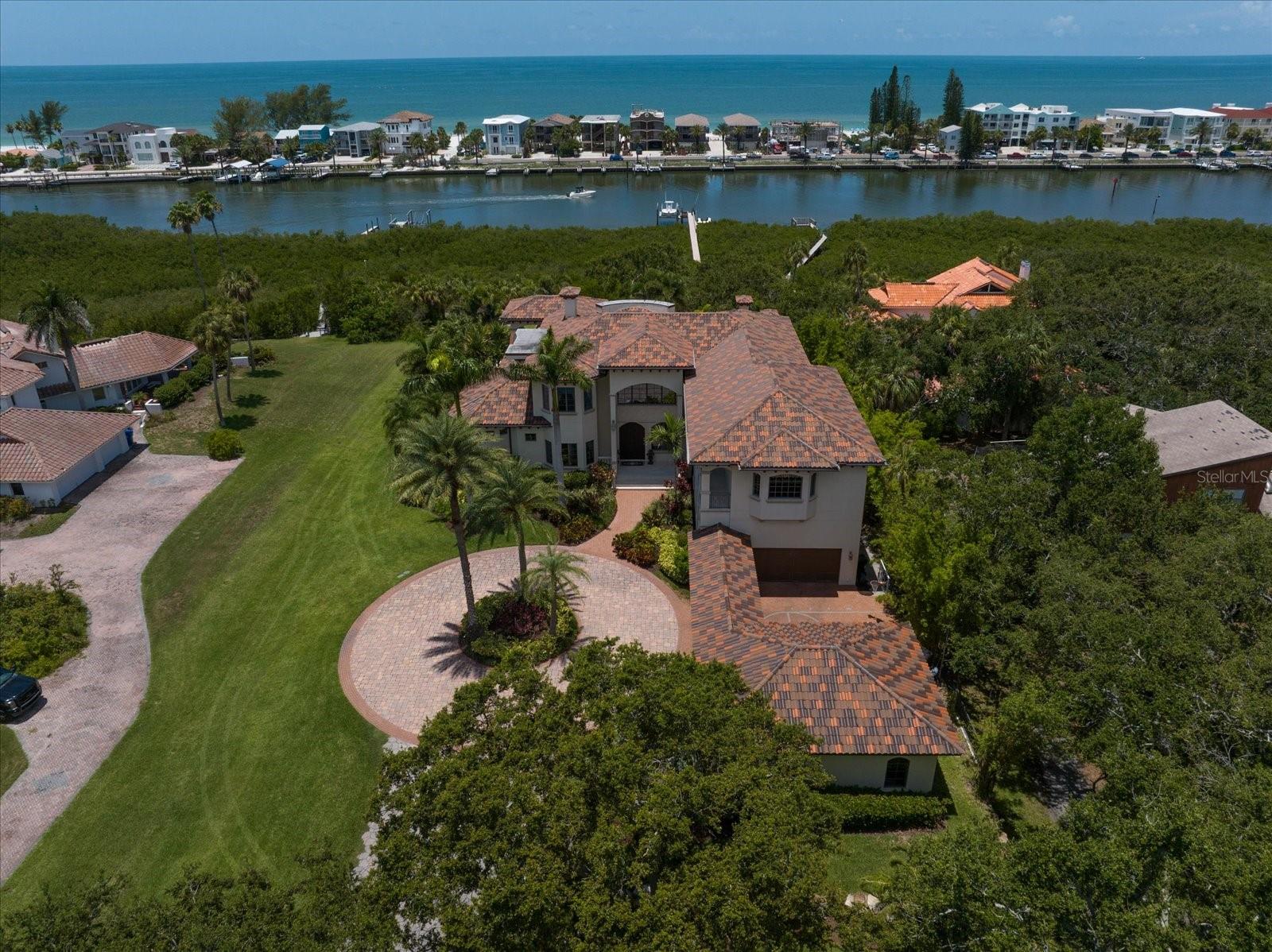 INDIAN ROCKS - Residential