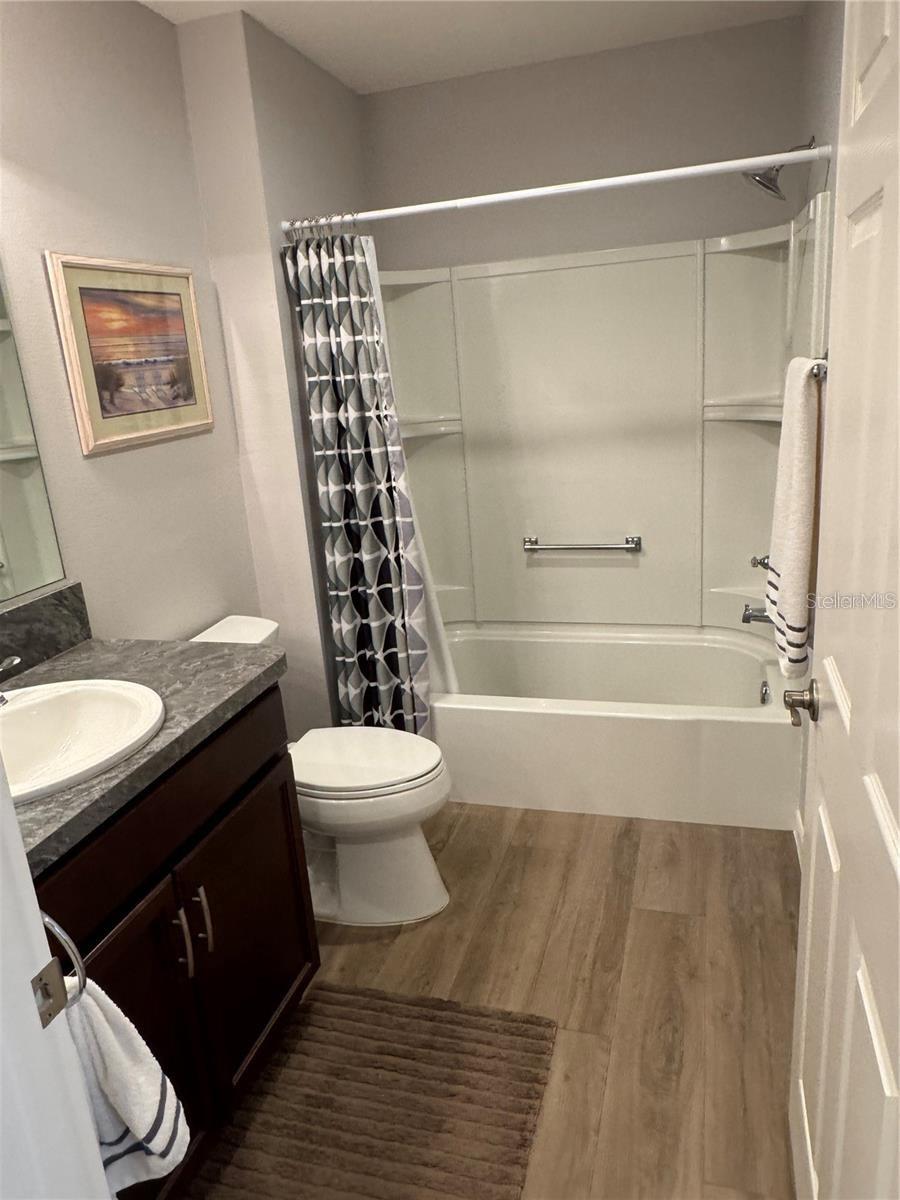 VILLAGE/FENNEY MAGNOLIA VILLAS - Residential