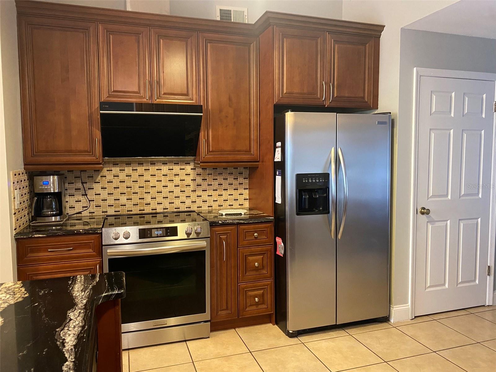 MANDARIN SEC 5 - Residential