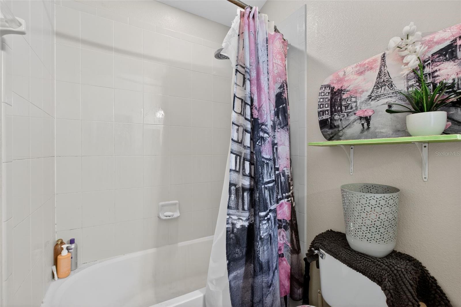 OAKHURST GOLF ESTATES - Residential