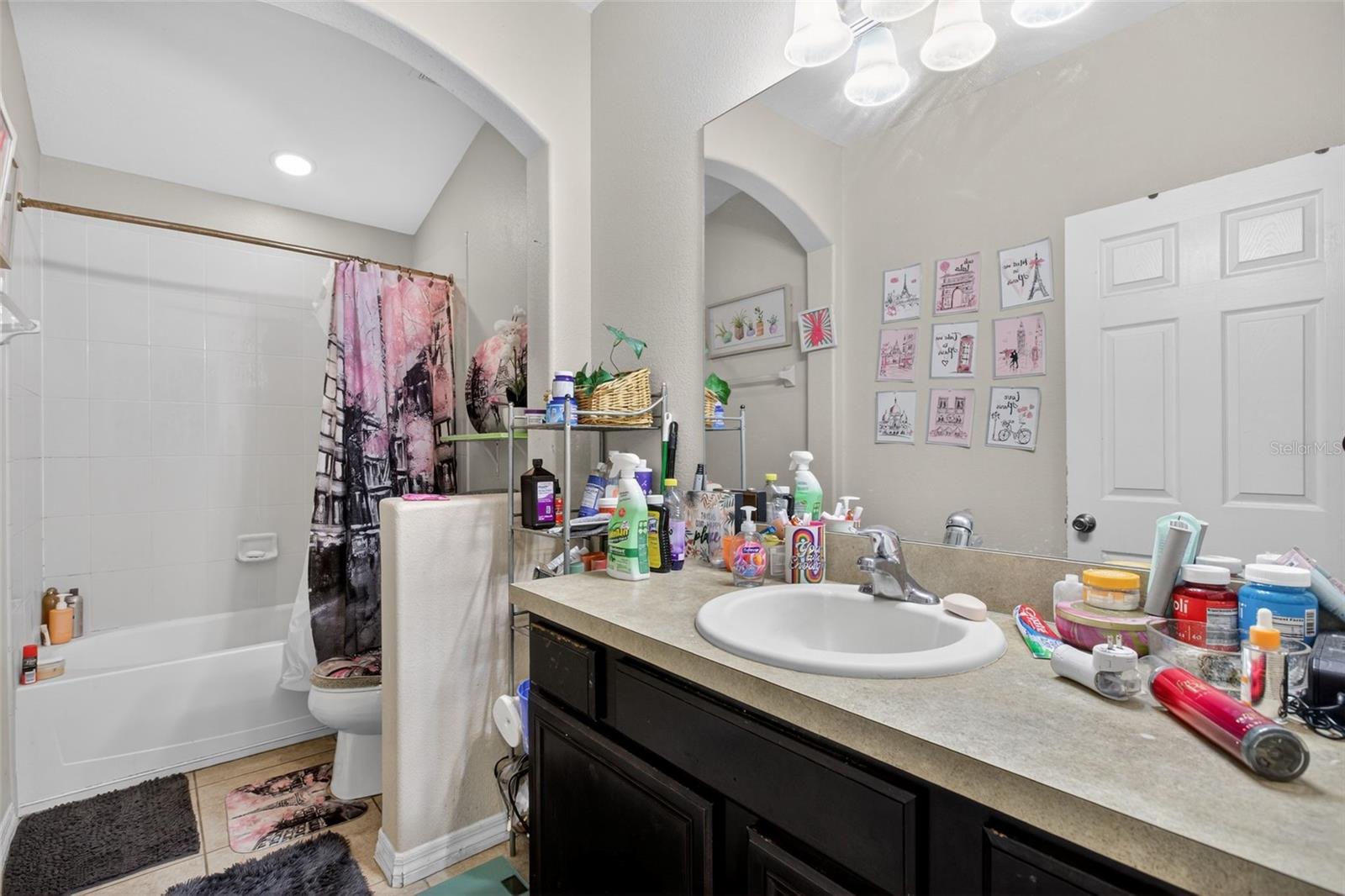 OAKHURST GOLF ESTATES - Residential