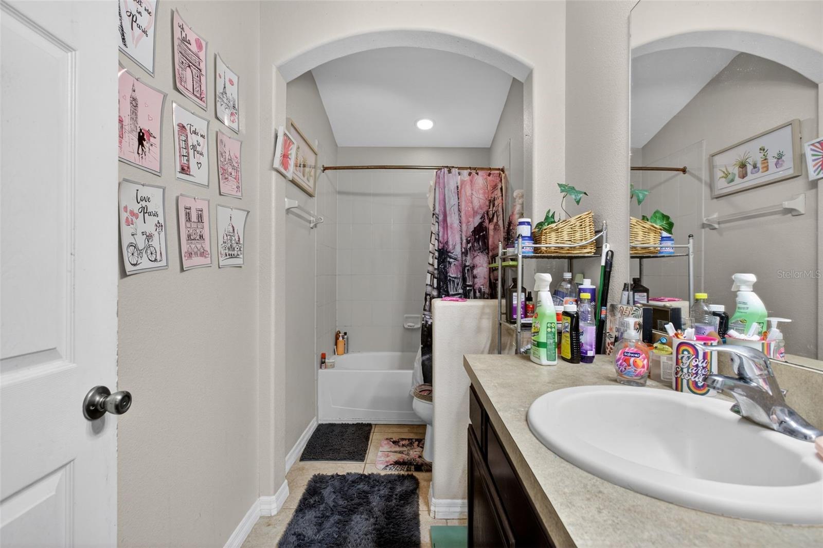 OAKHURST GOLF ESTATES - Residential